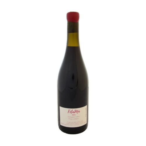 Vi negre fet a mà vins